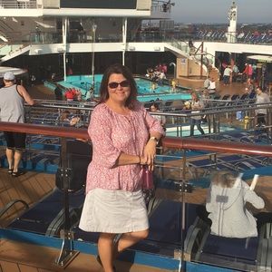 Meet your Posher, Paula